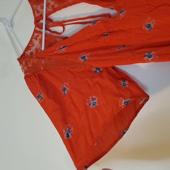 Free People Mockingbird Coral Red Floral Backless Mini Dress Size 4 Plunging V - Picture 2 of 12